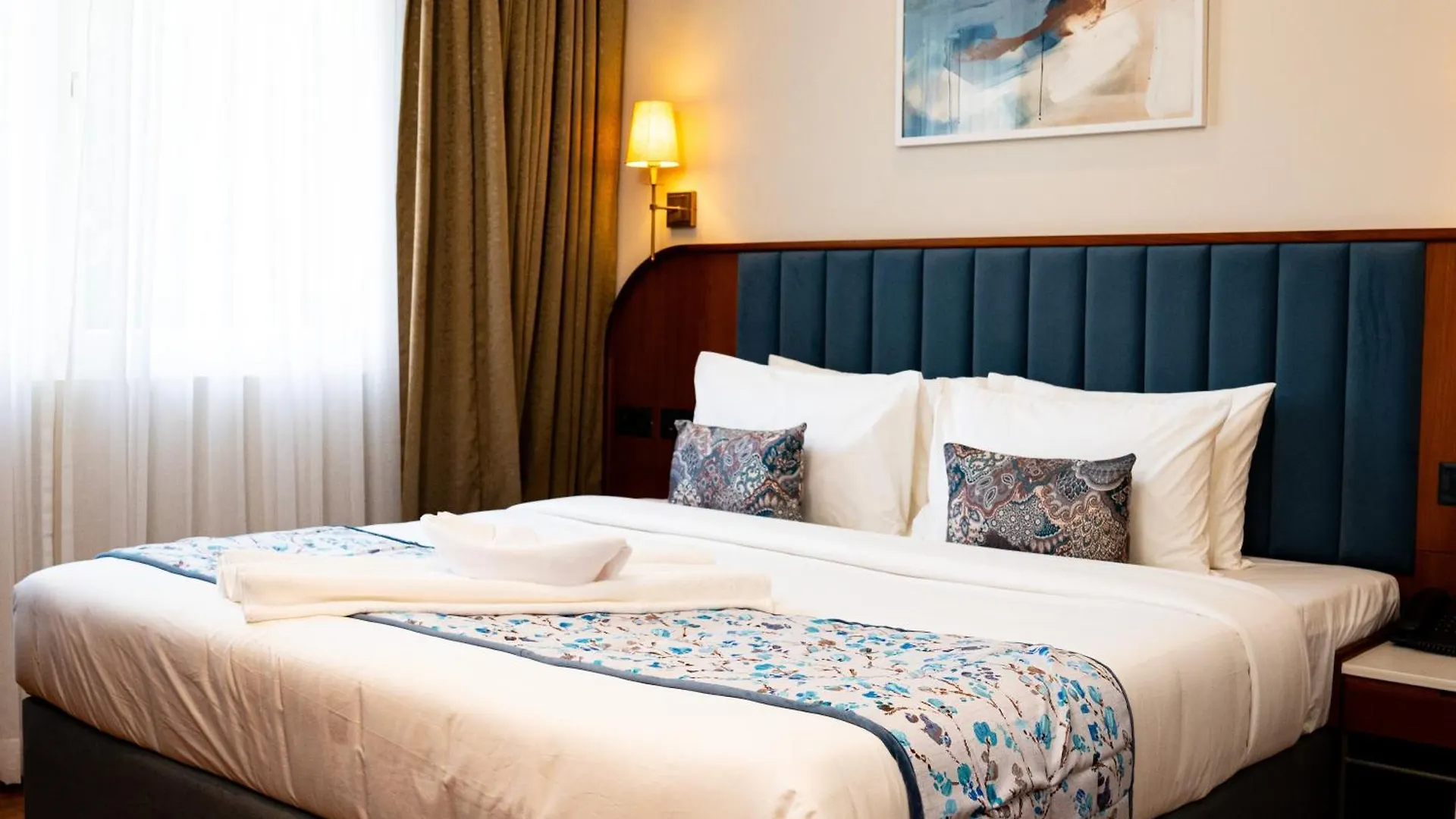 Hotel Benhur Kochi